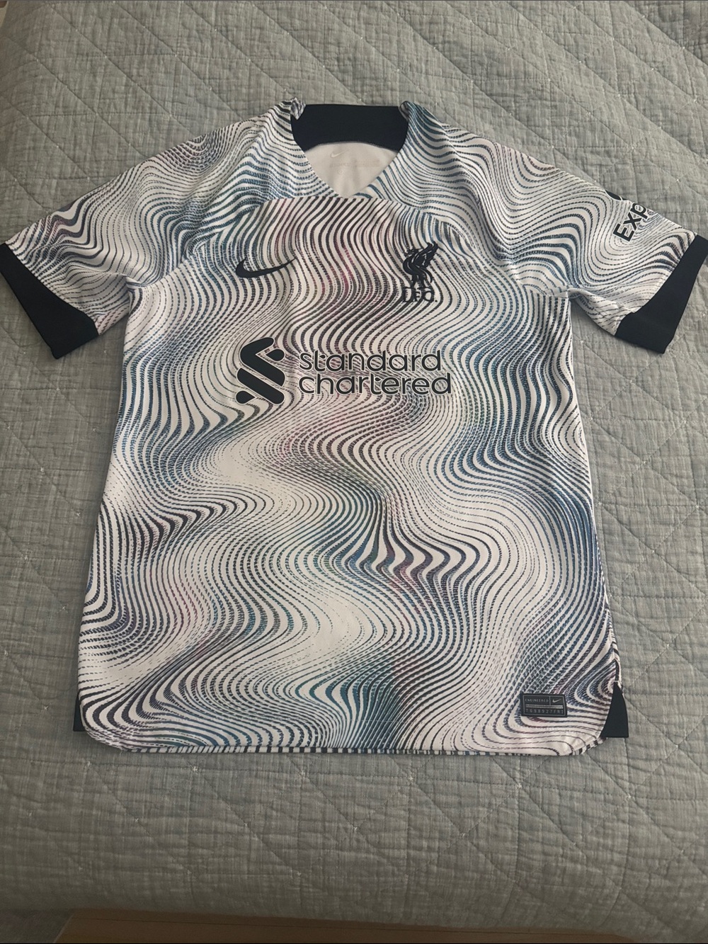 Liverpool Kids' Short-Sleeve Jersey in White with Black Accents